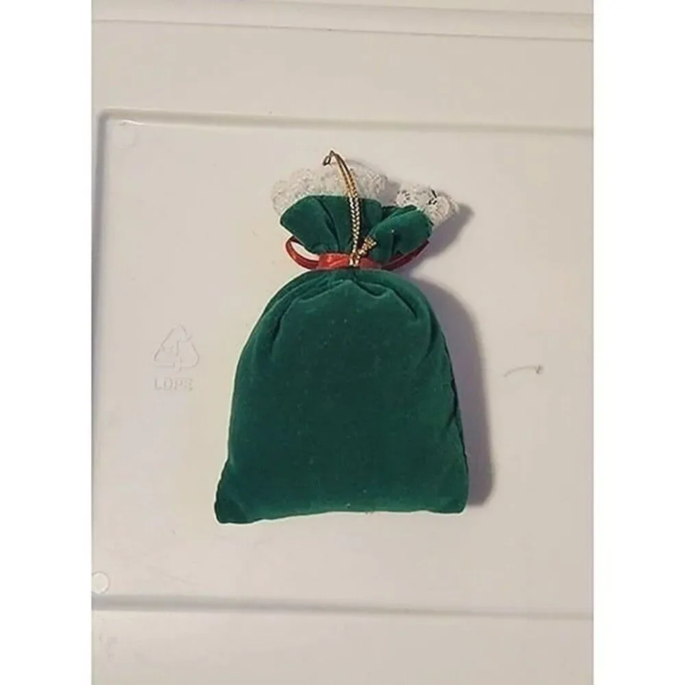 Vintage Christmas Ornament Lot - Picture 5 of 9
